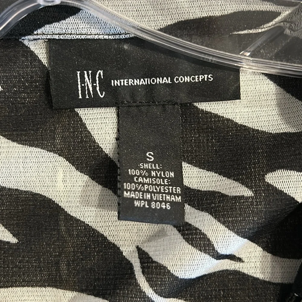 INC - Picture 4 of 5